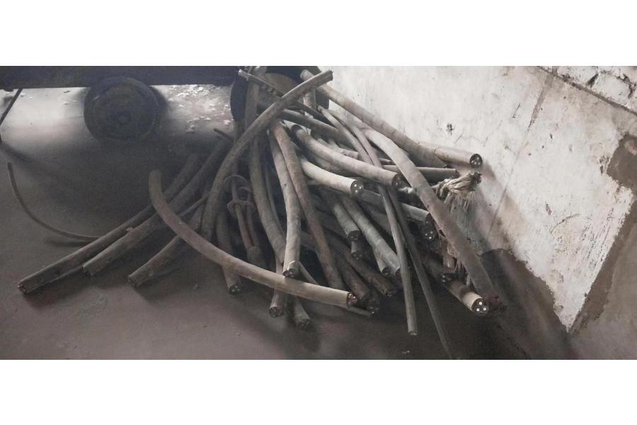 标的三：一盟拍卖：电缆一批