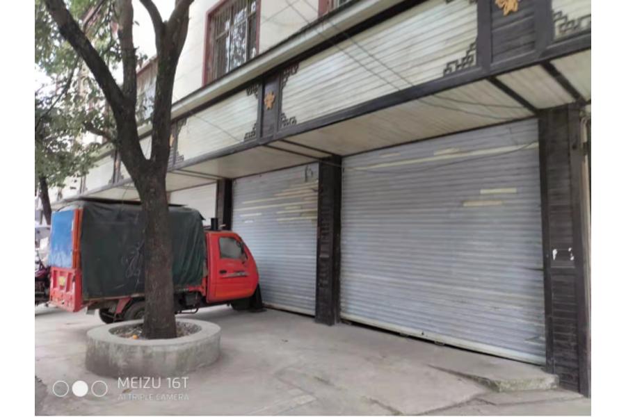 09号标的：贵定县昌明镇东街办公用房(国)租赁权,面积约：325㎡