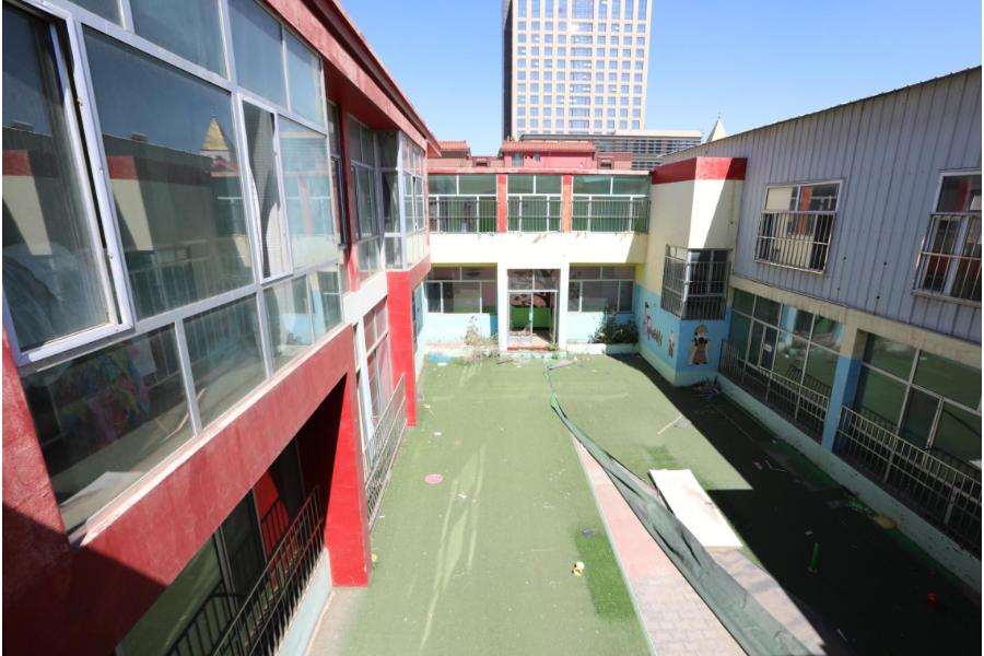 内蒙古自治区乌海市海勃湾区海北西街北二街坊热力公司家属楼1号小二楼