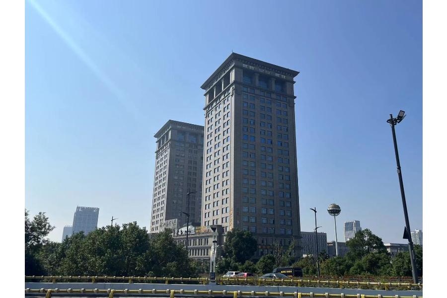 余姚市商会大厦北楼25楼房屋及车位租赁权