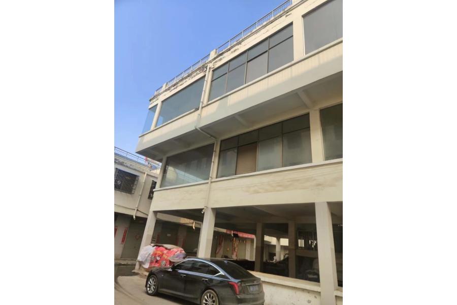 鹿邑县宋河镇综合贸易市场地上三层建筑物2479.43平方米房产