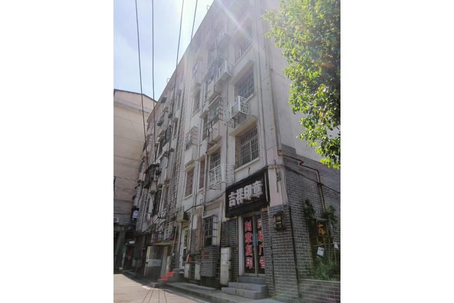 长沙市天心区书院路444号北栋305房产