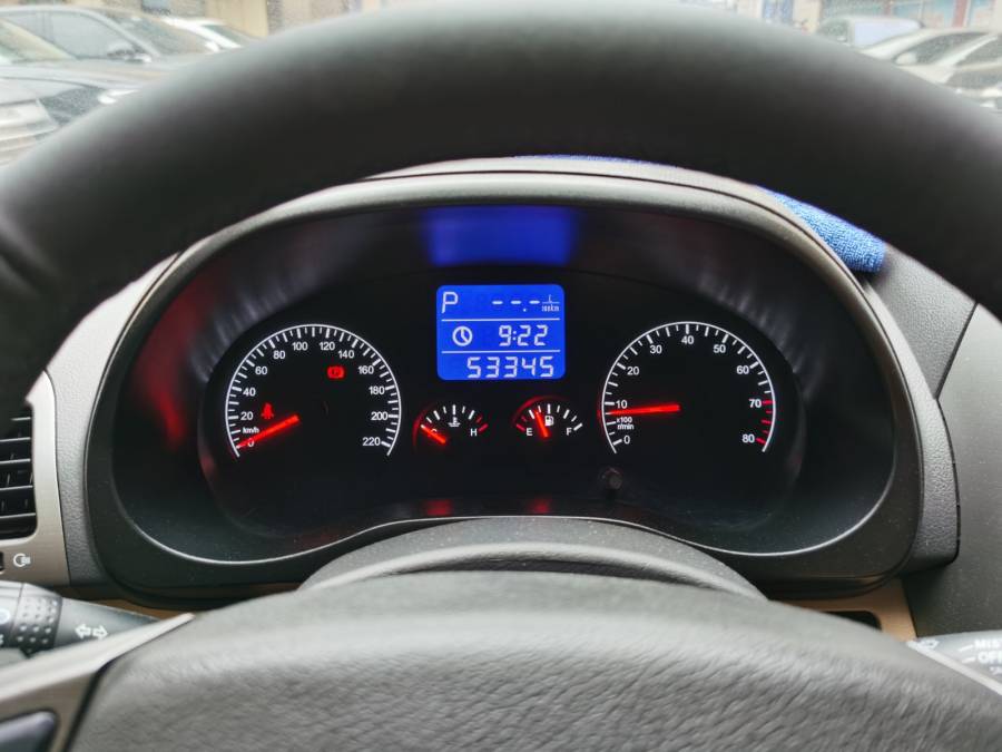 标的4,浙f537k6奇瑞牌sqr7163t117小型轿车(不含车牌)