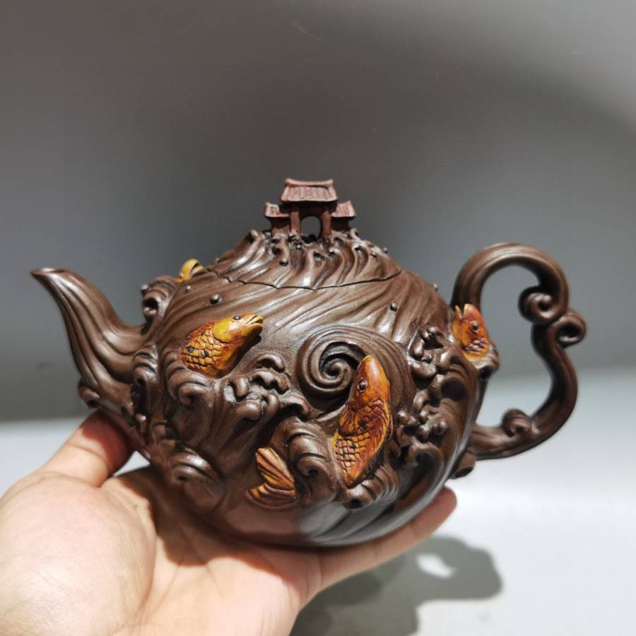 鱼跃龙门 泥料：原矿老紫泥的来源图片