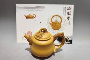 仿木树皮壶 泥料：原矿黄段砂的来源图片