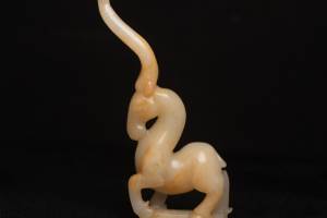 和田玉鹿.的来源图片